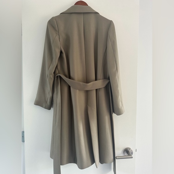 Zara jacket/coat Brand New Without Tag - Picture 3 of 5